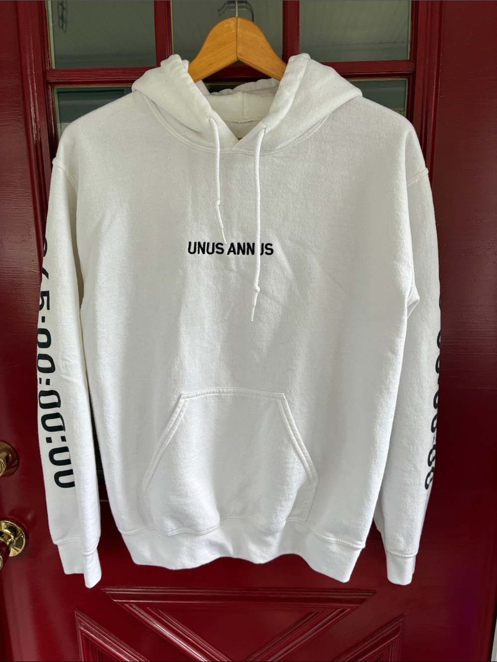Unum annus Logo White Hooded Sweatshirt